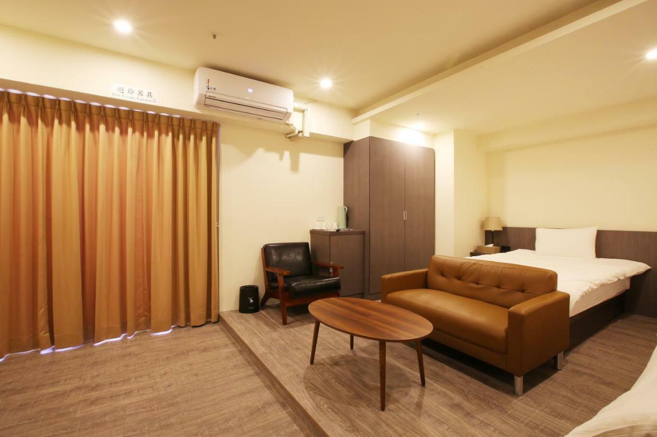 Loosha Hostel Ταϊχούνγκ Εξωτερικό φωτογραφία